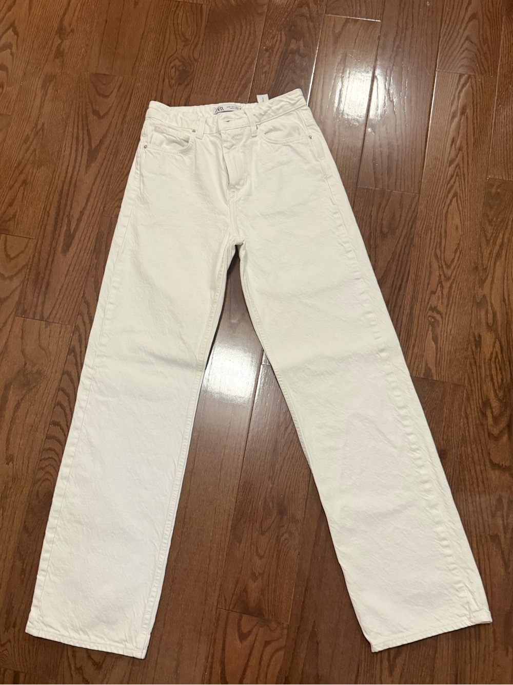 Zara Women's White Straight-Leg Jeans